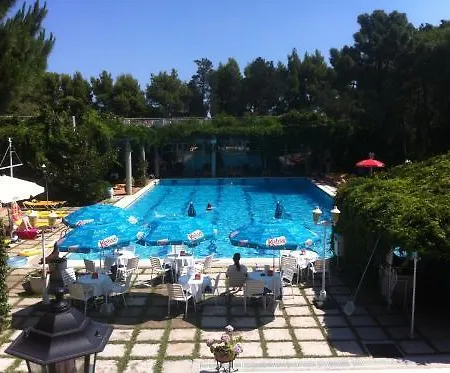 Gri-mar Hotel Llança