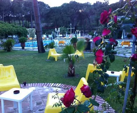 Gri-mar Hotel Llança