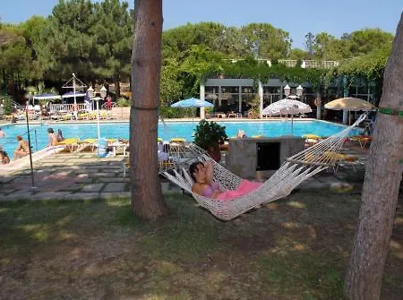 Hotel Gri-mar Llanca